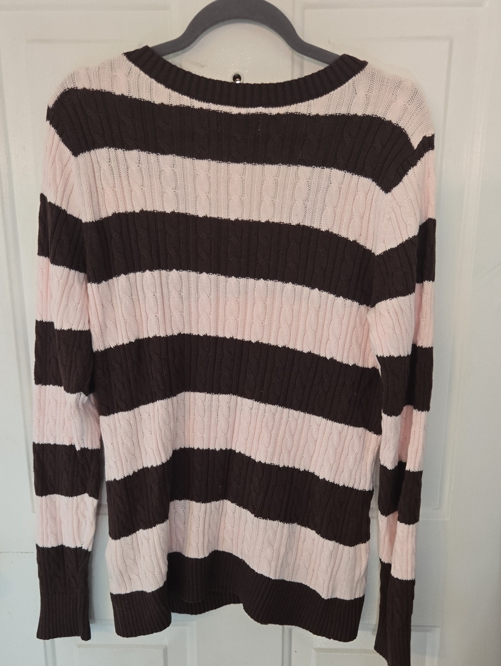 Hollister Pink and Brown Striped V-Neck Cable Knit Sweater - Picture 4 of 5